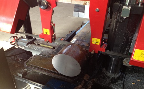 丹寨卧式带锯床加工时出现明显振荡如何排查？